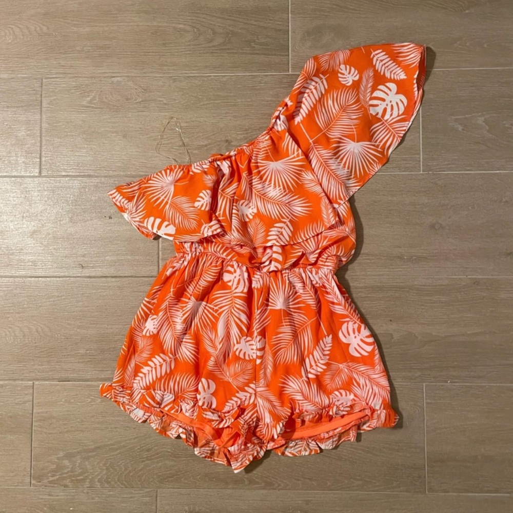 Pink Lily Boutique-Orange Palm Leaf One-Shoulder Romper-Medium
